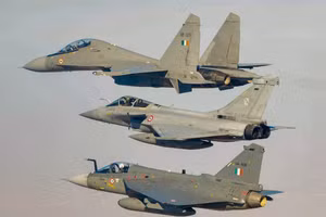 500 máy bay chiến đấu là chưa đủ cho Không quân Ấn Độ