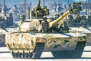 Tính năng đáng ngạc nhiên trên xe tăng ZTZ-100 mới của Trung Quốc