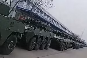 Trung Quốc sản xuất tới 1.000 xe bọc thép chở quân Type 19 chỉ trong 1 tháng?