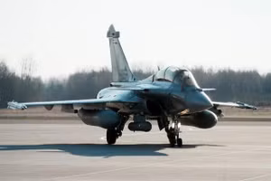 'Gáo nước lạnh' cho Nga khi Ấn Độ chọn mua 114 tiêm kích Rafale thay vì Su-57?
