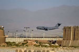 Mỹ lên kế hoạch quay lại Afghanistan nhằm 'kiềm chế Trung Quốc'