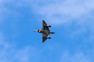 Tiêm kích Mirage 2000 bị Igla bắn hạ vào ngày đầu tiên NATO không kích Bosnia