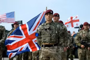 Các đơn vị tinh nhuệ được huấn luyện ở phương Tây tới khu vực Kursk