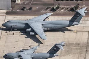 Thời đại của C-17 và C-5 sắp chấm dứt để nhường chỗ cho NGAL