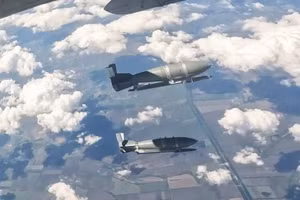 Hệ thống EW Lima vô hiệu hóa toàn bộ bom lượn gắn module UMPC?