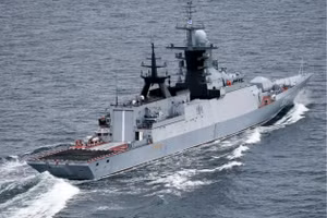 Tàu hộ tống Boykiy sử dụng thủ thuật để hộ tống tàu chở dầu qua eo biển Manche