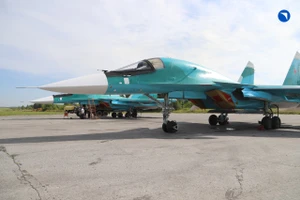 Loạt Su-34 mới trực chiến