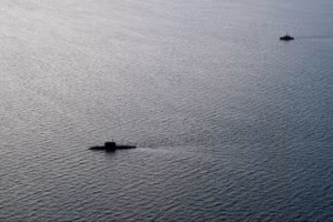Máy bay Thụy Điển truy đuổi một tàu ngầm ở Biển Baltic