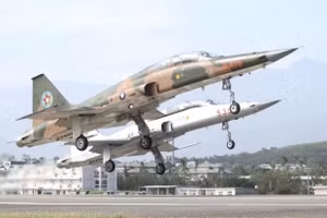 40 máy bay chiến đấu F-5 được rao bán với giá rẻ