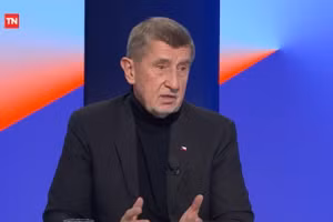 Thủ tướng Séc cáo buộc ông Boris Johnson phá vỡ hòa bình và buộc Kyiv tham chiến