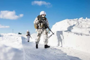 Quân đội Nga phát động cuộc tấn công lớn trên đường tiến vào Velykyi Burluk