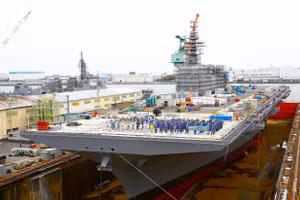 Nhật Bản đã có tàu sân bay thứ hai đủ sức mang tiêm kích F-35B