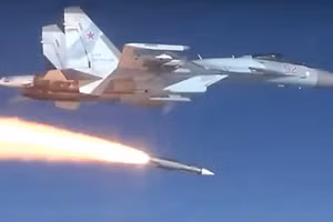 Su-35 và R-37M của Nga đã sẵn sàng chờ đón JAS 39 Gripen Ukraine