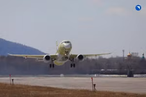 Nguyên mẫu Superjet 'hoàn toàn nội địa' thứ ba cất cánh tại Komsomolsk-on-Amur