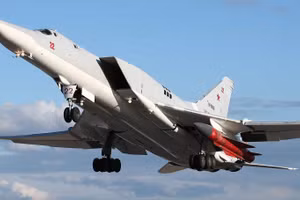 Nguyên nhân nào khiến tên lửa Kh-22 từ Tu-22M3 bắn trúng tàu hàng Ukraine?