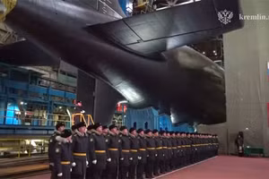 Tàu ngầm hạt nhân mới nhất Perm với tên lửa Zircon được hạ thủy
