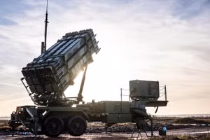 Ông Trump hứa sẽ giúp thêm hệ thống phòng không Patriot