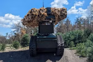 Tổ hợp súng phun lửa robot KRAMPUS bắt đầu tham chiến