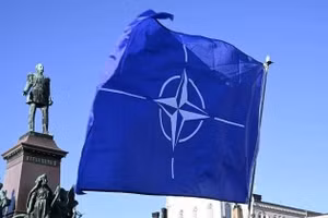 Bộ trưởng Quốc phòng Ý: NATO không còn lý do để tồn tại