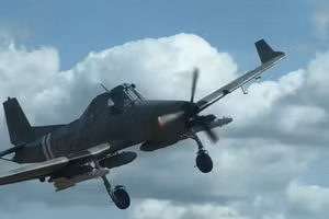 'Máy gặt ngô' trở thành sát thủ máy bay không người lái