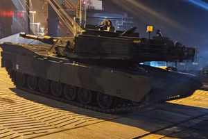 Thêm 32 xe tăng M1A2 SEPv3 Abrams gây sức ép lên Kaliningrad