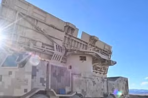 Trung Quốc công bố tổ hợp vũ khí vi sóng đột phá tiêu diệt cả UAV và vệ tinh