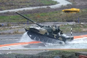 Chưa từ bỏ nỗ lực bán xe tăng hạng nhẹ Sprut-SD