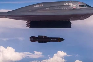 B-2 Spirit ném bom vào Houthi chính là diễn tập đe dọa tấn công Iran?