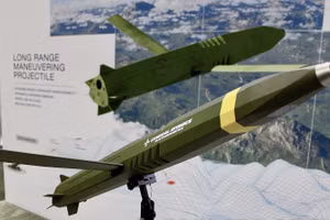 Cách mạng chiến trường khi đạn pháo LRMP cơ động tấn công không cần GPS