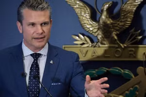 Bê bối lớn tiếp tục bao vây Bộ trưởng Quốc phòng Hegseth 
