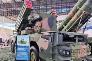 Hệ thống phòng không FK-2000 tối tân do Trung Quốc sản xuất bị phá hủy