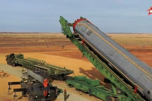 Tên lửa đạn đạo liên lục địa UR-100N UTTKh tiếp tục được tin dùng