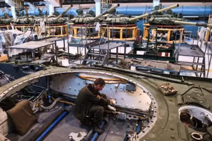 Chuyên gia: Công nghiệp quốc phòng EU không thể so với Nga về khối lượng vũ khí