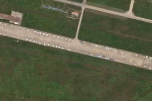 Mục đích bí ẩn của Nga khi tập trung 100 chiến đấu cơ về sân bay Lipetsk