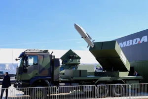 Đức khẳng định Kiev sẽ nhận được tên lửa tầm xa bí mật