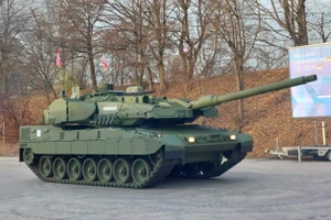 Đức giới thiệu xe tăng đầu tiên được chế tạo mới hoàn toàn trong 30 năm