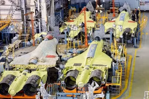 Iran nhận được giấy phép sản xuất tiêm kích Su-30 và Su-35?