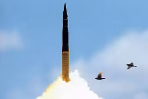 Brazil gây sốc khi muốn có vũ khí hạt nhân