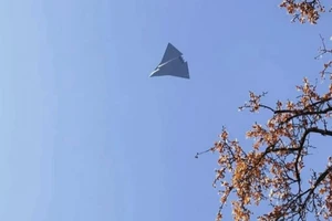 Tiêm kích J-36 Trung Quốc được hoàn thiện với tốc độ chóng mặt