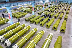 Triều Tiên phô diễn quy mô sản xuất các bản sao tên lửa Iskander-M