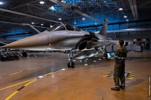 Dassault sản xuất tiêm kích Rafale vượt kế hoạch