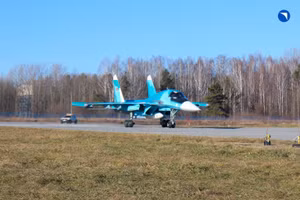 Su-34 và Su-35S hầu như hoàn toàn sử dụng thiết bị điện tử phương Tây