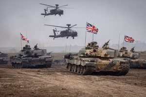 Khủng hoảng nhân sự trong quân đội Anh: khoảng 300 binh sĩ biến mất mỗi tháng