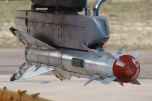 R-60 cổ điển được nâng cấp trở thành tên lửa đất đối không lợi hại