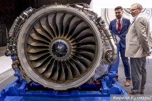 Cột mốc quan trọng khi động cơ PD-8 đã hoạt động được hơn 4.000 giờ