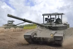 Xe tăng T-80 ‘tiến hóa’ từ động cơ turbine khí đến pháo 152mm