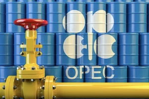 Saudi Arabia tăng mạnh xuất khẩu dầu, cáo buộc Nga vi phạm hạn ngạch OPEC+