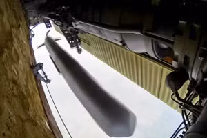 Tại sao lệnh trừng phạt chưa ngăn chặn được dòng chảy vi mạch vào tên lửa Nga?