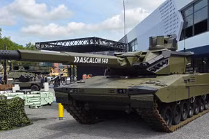 Đầu tư 150 triệu euro để phát triển xe tăng và pháo phản lực mới