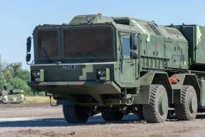 Chế tạo thành công tên lửa đạn đạo tầm xa 700 km mạnh hơn ATACMS